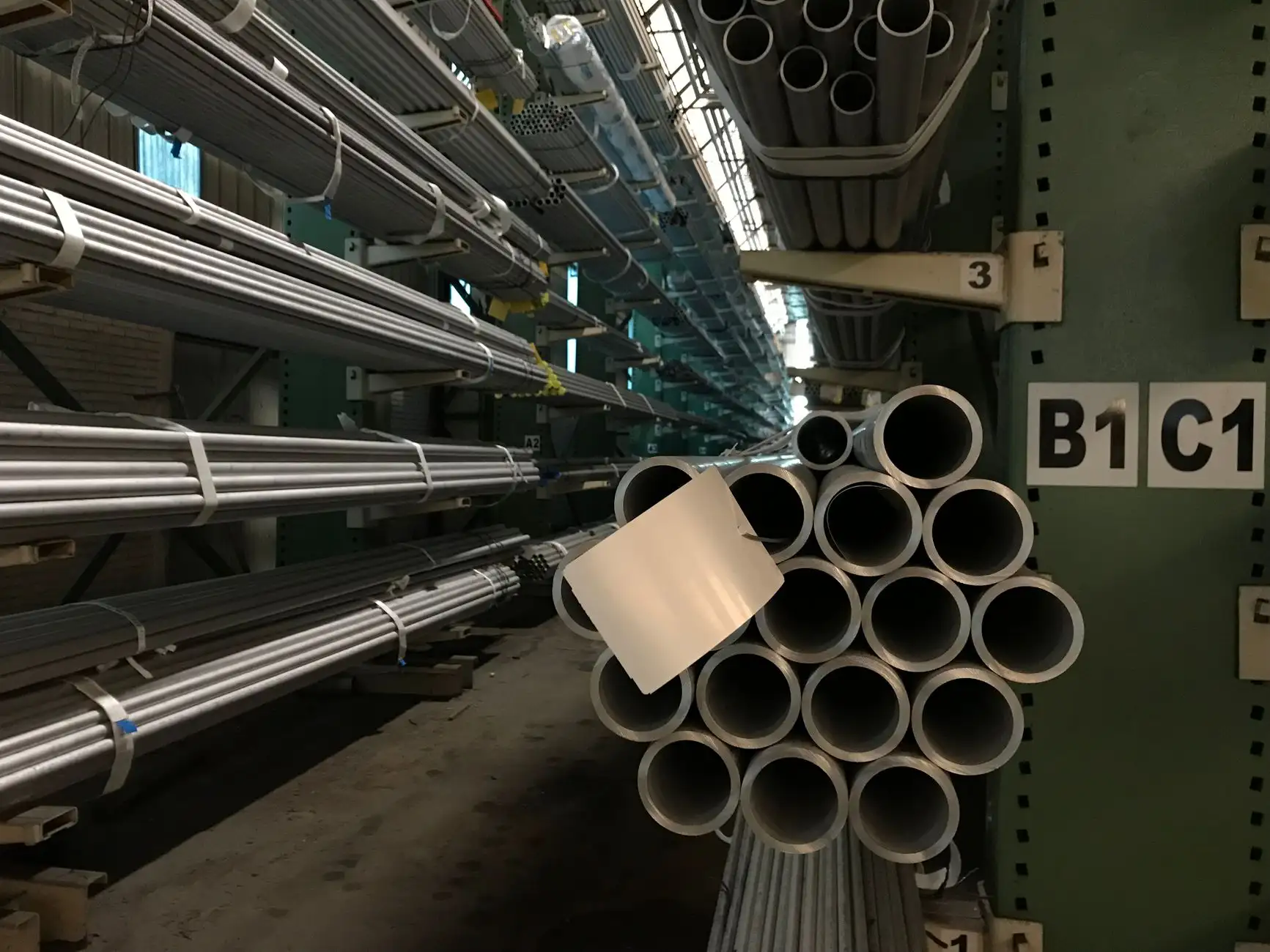 汽摩配件抛光打磨表面处理工艺对比与选型指南