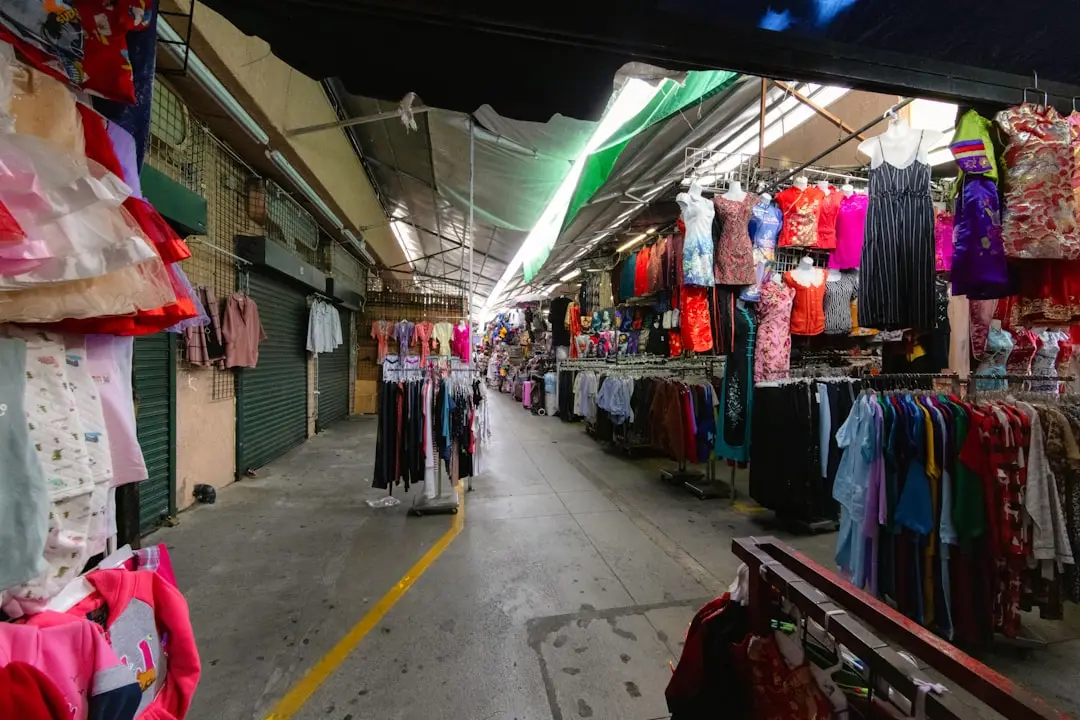 电镀喷涂工艺对比：铝合金与不锈钢表面处理方案选择指南