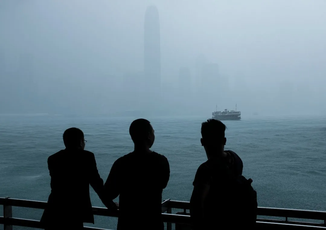 重庆汽摩配件表面处理：抛光打磨与电镀喷涂技术优势解析
